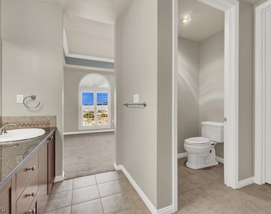 2405 W Serene Avenue - Photo Thumbnail 23