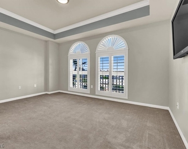 2405 W Serene Avenue - Photo Thumbnail 17