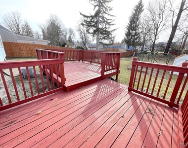 121 Wadsworth Road - Photo Thumbnail 29
