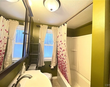 121 Wadsworth Road - Photo Thumbnail 13