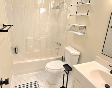 3435 Alexander Place Sw - Photo Thumbnail 13