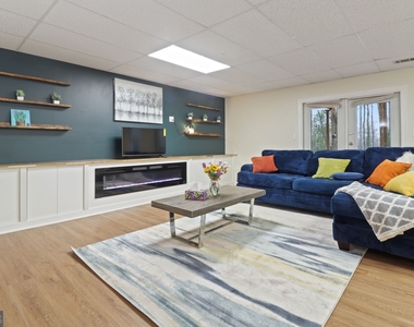 3435 Alexander Place Sw - Photo Thumbnail 2