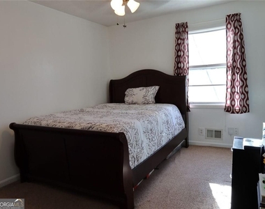 651 Mincey Woods Court - Photo Thumbnail 10