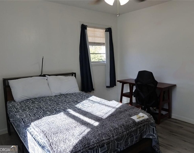 651 Mincey Woods Court - Photo Thumbnail 13