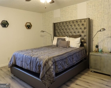 651 Mincey Woods Court - Photo Thumbnail 9