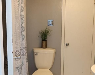 651 Mincey Woods Court - Photo Thumbnail 17