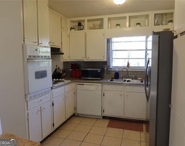 651 Mincey Woods Court - Photo Thumbnail 5
