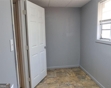651 Mincey Woods Court - Photo Thumbnail 20