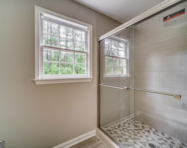 311 Mariner Circle - Photo Thumbnail 17