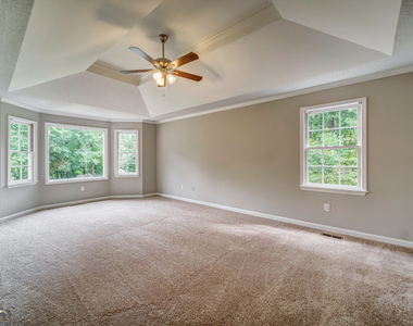 311 Mariner Circle - Photo Thumbnail 11