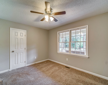 311 Mariner Circle - Photo Thumbnail 21