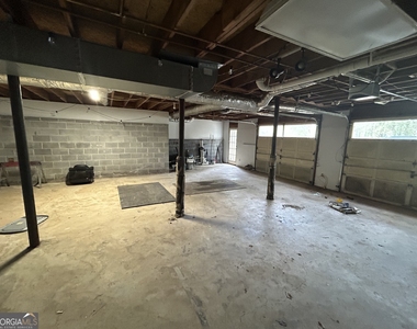 311 Mariner Circle - Photo Thumbnail 27