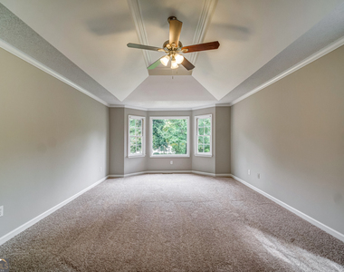 311 Mariner Circle - Photo Thumbnail 13