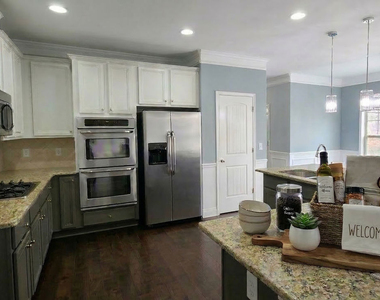 4215 Hopewell Manor Drive - Photo Thumbnail 5