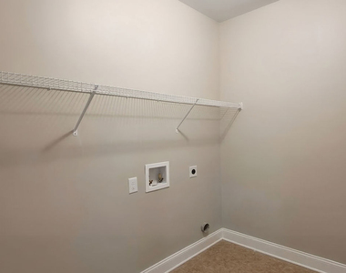4215 Hopewell Manor Drive - Photo Thumbnail 12