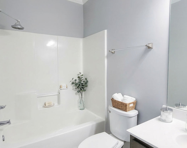 4215 Hopewell Manor Drive - Photo Thumbnail 10