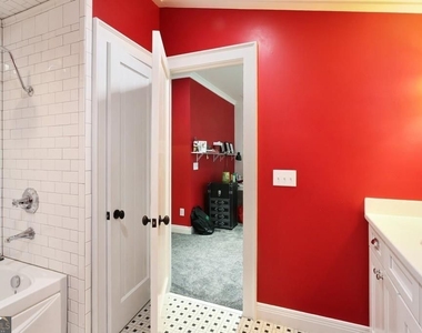 1692 Friar Tuck Road - Photo Thumbnail 35