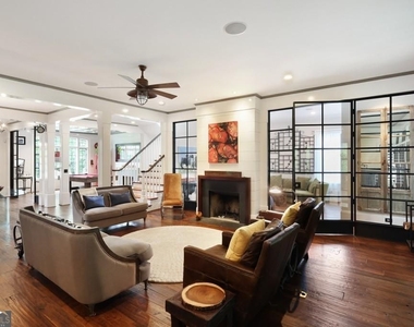 1692 Friar Tuck Road - Photo Thumbnail 9