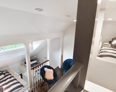1692 Friar Tuck Road - Photo Thumbnail 39