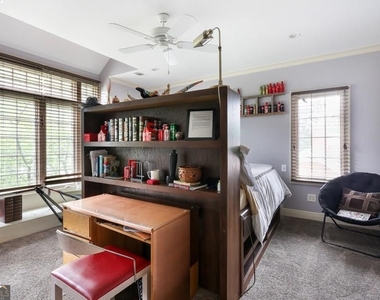 1692 Friar Tuck Road - Photo Thumbnail 31