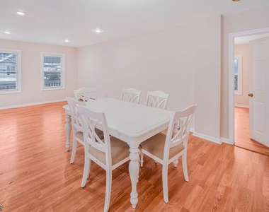 77 Swartswood Rd - Photo Thumbnail 2
