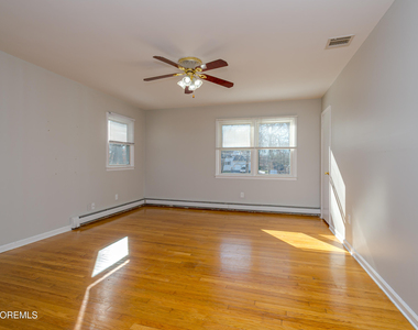 878 Green Valley Road - Photo Thumbnail 16