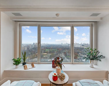 Central Park South - Photo Thumbnail 15