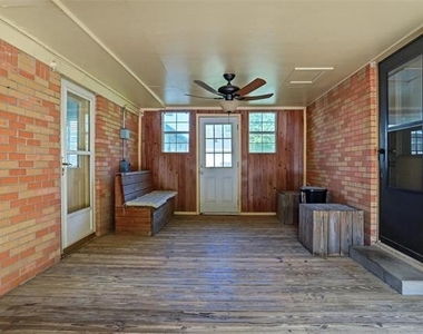 900 Emery Street - Photo Thumbnail 15