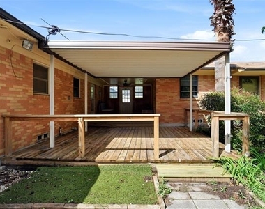 900 Emery Street - Photo Thumbnail 16