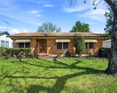 900 Emery Street - Photo Thumbnail 2