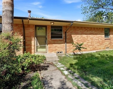 900 Emery Street - Photo Thumbnail 17