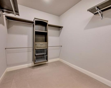 9820 Surveyor Road - Photo Thumbnail 30