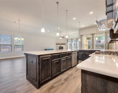 9820 Surveyor Road - Photo Thumbnail 14