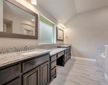 9820 Surveyor Road - Photo Thumbnail 26