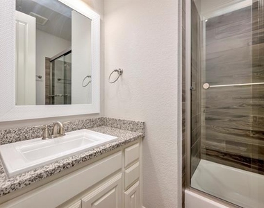 9820 Surveyor Road - Photo Thumbnail 21