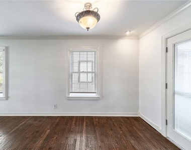 7302 Kenwell Street - Photo Thumbnail 18