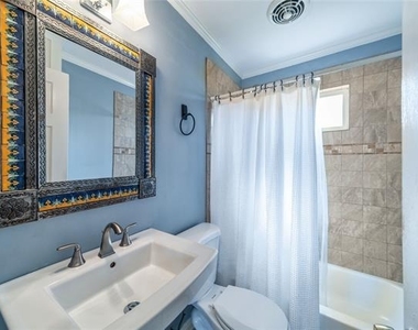 7302 Kenwell Street - Photo Thumbnail 14