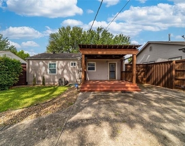 7302 Kenwell Street - Photo Thumbnail 23