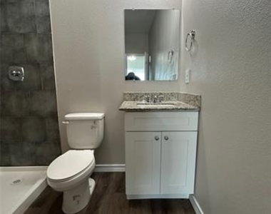 7931 Doreen Avenue - Photo Thumbnail 14