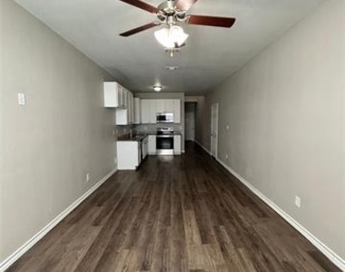 7931 Doreen Avenue - Photo Thumbnail 5