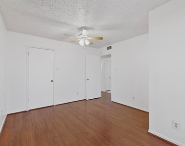8545 Midpark Drive - Photo Thumbnail 8