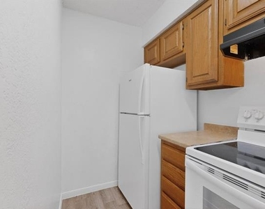 8545 Midpark Drive - Photo Thumbnail 13