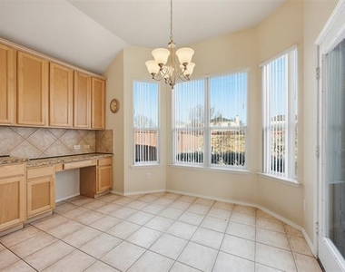 2229 White Rock Lane - Photo Thumbnail 6