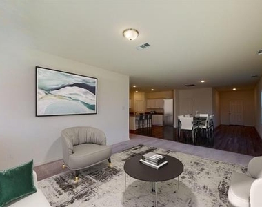 6076 Mojave Drive - Photo Thumbnail 3
