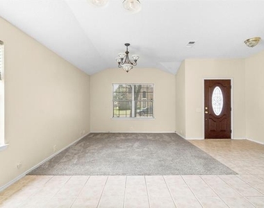 3300 Creekwood Drive - Photo Thumbnail 3