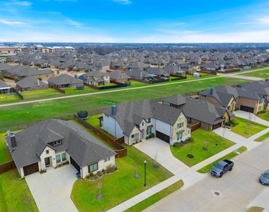 3825 Honey Grove Drive - Photo Thumbnail 32