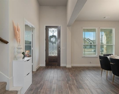 3825 Honey Grove Drive - Photo Thumbnail 2