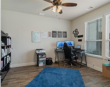 3825 Honey Grove Drive - Photo Thumbnail 5