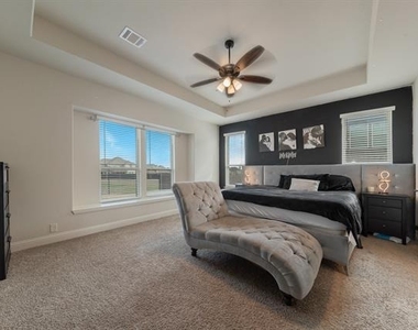 3825 Honey Grove Drive - Photo Thumbnail 14