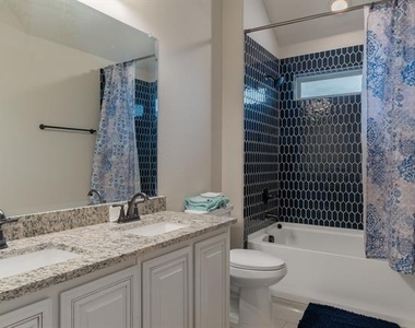 3825 Honey Grove Drive - Photo Thumbnail 26